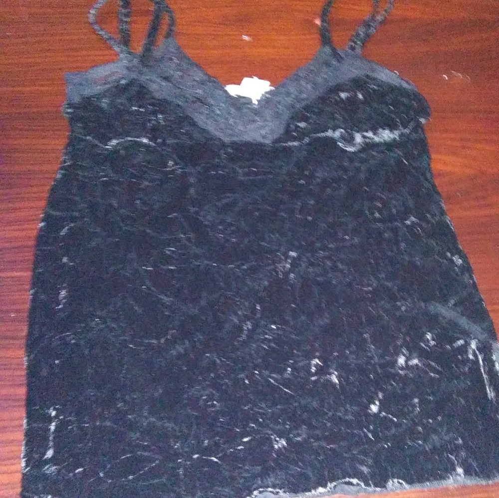 Velvet tank